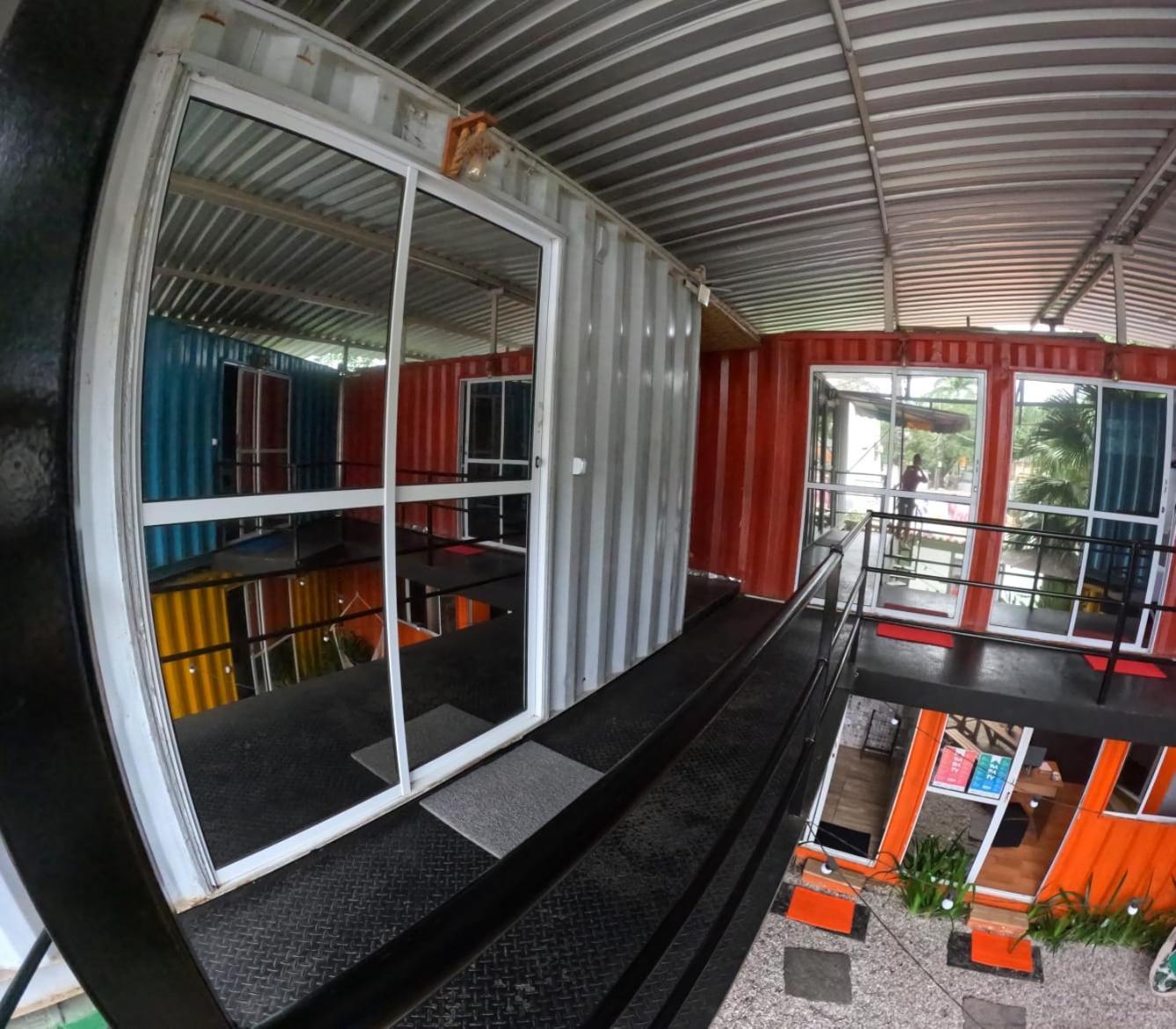 Container Paraty