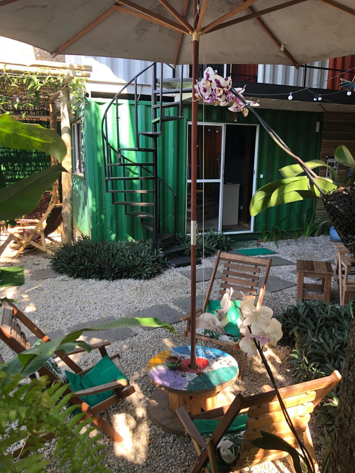 Container Paraty